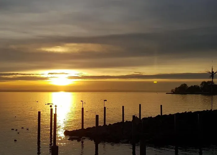 Schoene Stadtwohnung In Am Bodensee Apartamento *